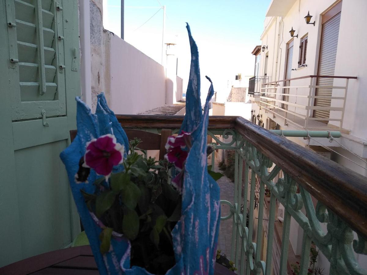 ארמופוליס 1872 - Agnes, Cozy Stony Apartment With Balcony מראה חיצוני תמונה
