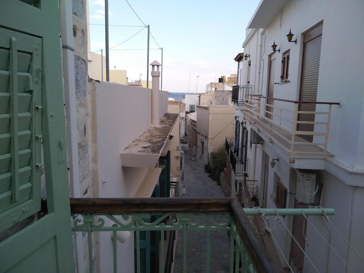 ארמופוליס 1872 - Agnes, Cozy Stony Apartment With Balcony מראה חיצוני תמונה
