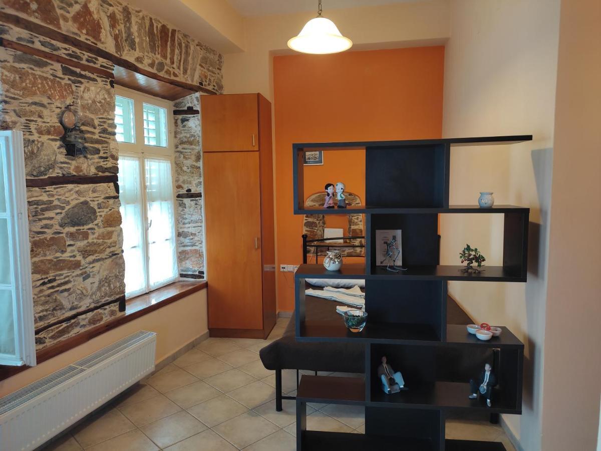 ארמופוליס 1872 - Agnes, Cozy Stony Apartment With Balcony מראה חיצוני תמונה